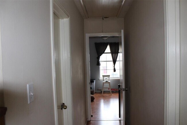 Building Photo - 810 Minturn Ln