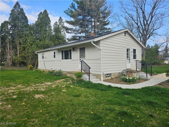 Primary Photo - 3797 Everett Rd