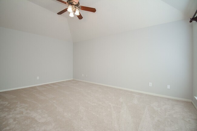 Building Photo - 18714 Flagstone Creek Rd