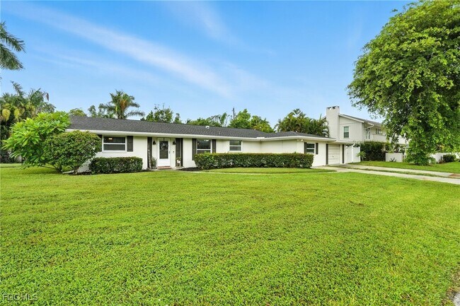 Building Photo - 1250 Kasamada Dr