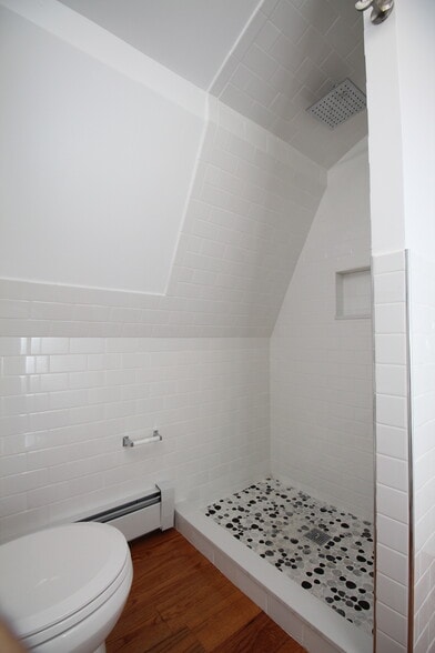 Shower - 321 Central Ave