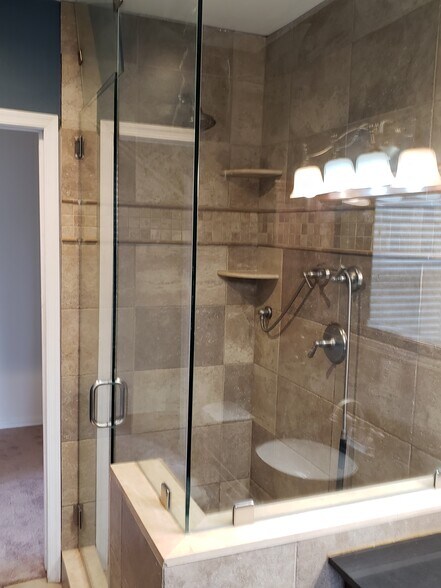 Building Photo - 208 N Penn St