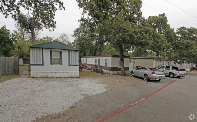 Primary Photo - Oak Haven Estates