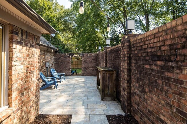 Building Photo - 7691 McHenry Cir N