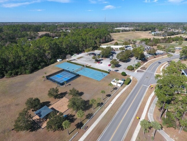 Building Photo - 520 Florida Club Blvd