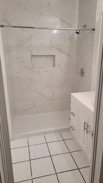 Building Photo - 3722 Sacramento Ave