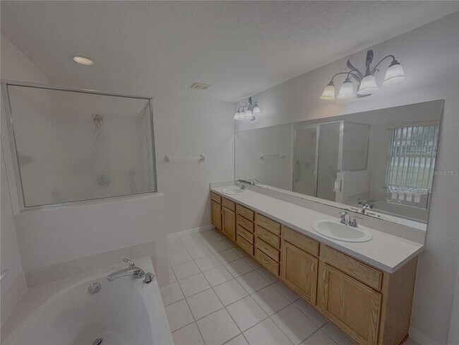 Building Photo - 3249 NW 49th Ave