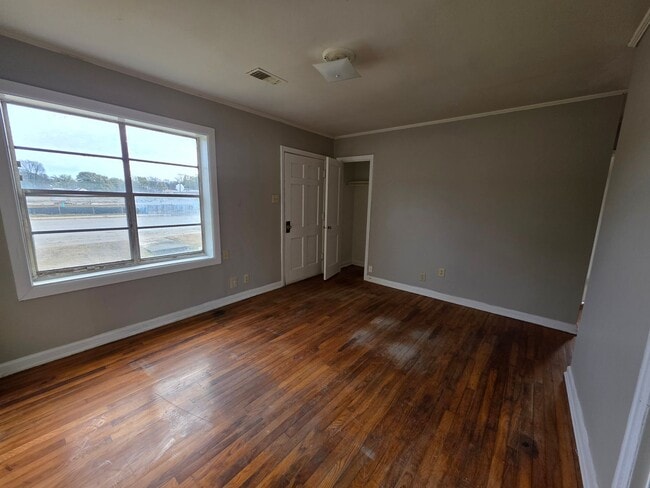 Interior Photo - Forrest Park and Avalon Apartments