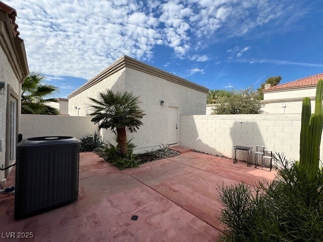 Building Photo - 380 Seine Way