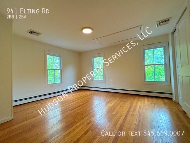 Building Photo - 941 Elting Rd