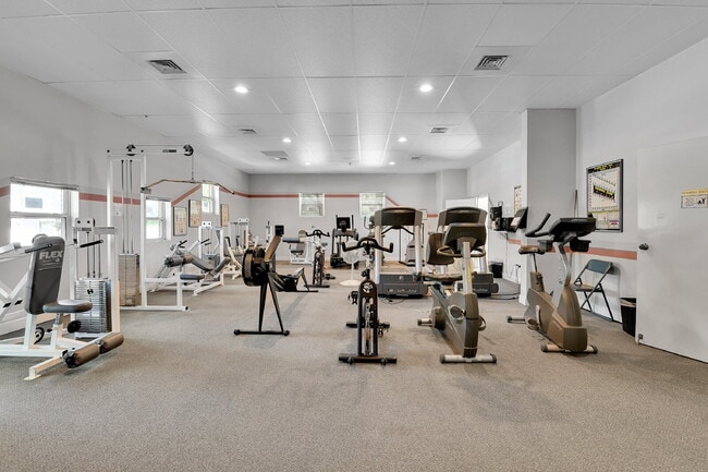 Building Photo - $2,300.00 - 2 Beds, 2 Baths, Condo in Litt...
