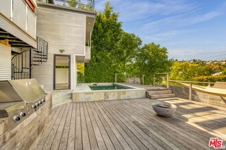 Building Photo - 4075 Los Nietos Dr