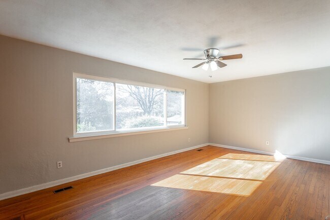 Building Photo - 3613 Old Ringgold Rd