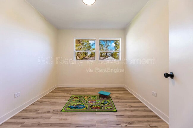 Building Photo - 111 Nashua St