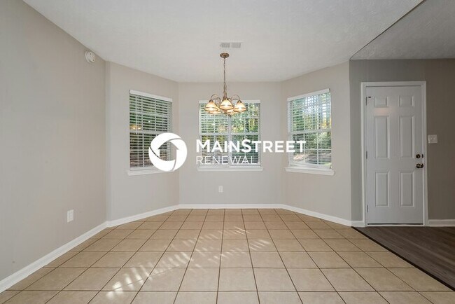 Building Photo - 3 Bedroom Pet-Friendly Home in Covington, GA with Main Street Renewal