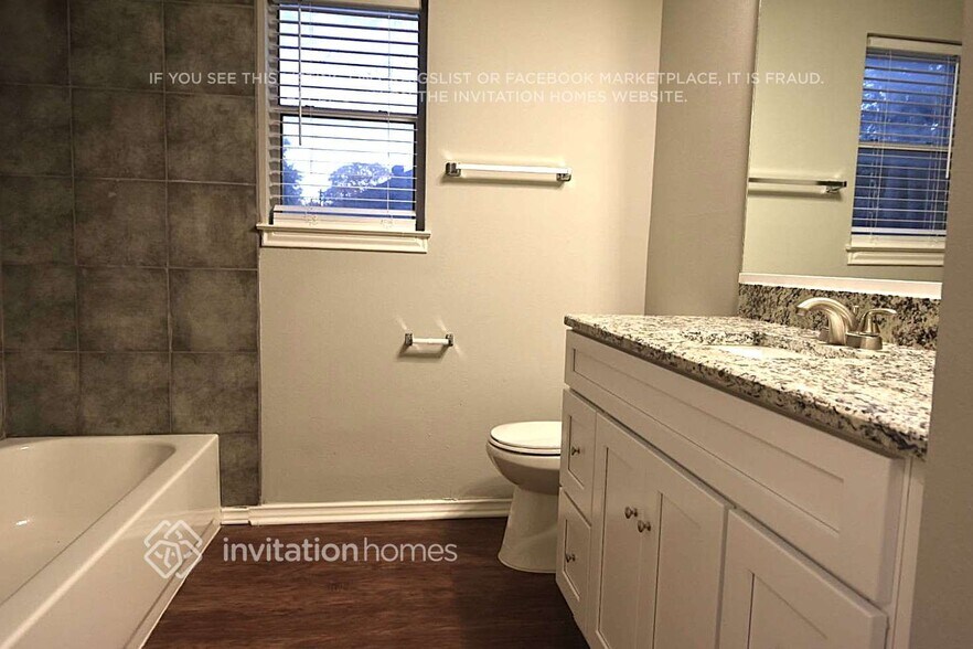 Building Photo - 3908 Helmsford Dr