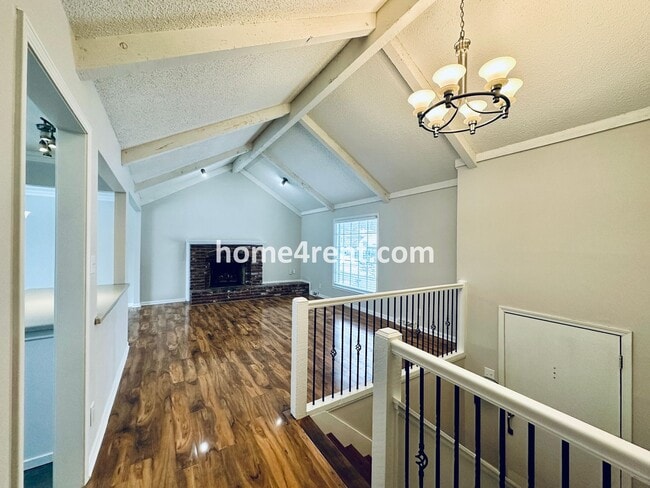 Building Photo - A Lovely Four Bedroom Home in Lenexa w/ Wood Floors, Finished Basement and a Fenced Yard!