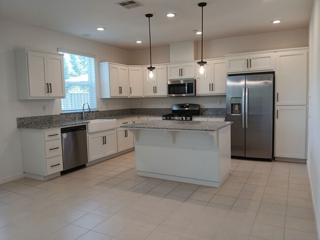 Building Photo - 1284 Warmth Ct