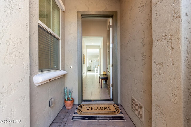 Building Photo - 1914 N 140th Ave