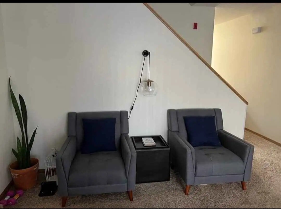 Living room - 2425 Bostrom Ct