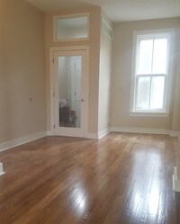 Building Photo - 214 Herr St