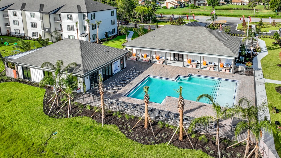 Pointe Grand Daytona 450 Jimmy Ann Dr Daytona Beach FL 32114