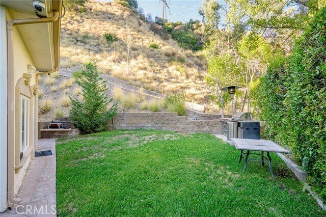 Building Photo - 3331 Oakmont View Dr