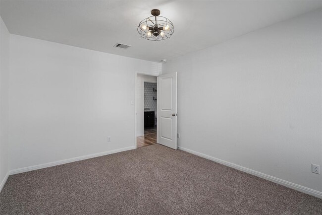 Building Photo - 13913 Sherri Berry Wy