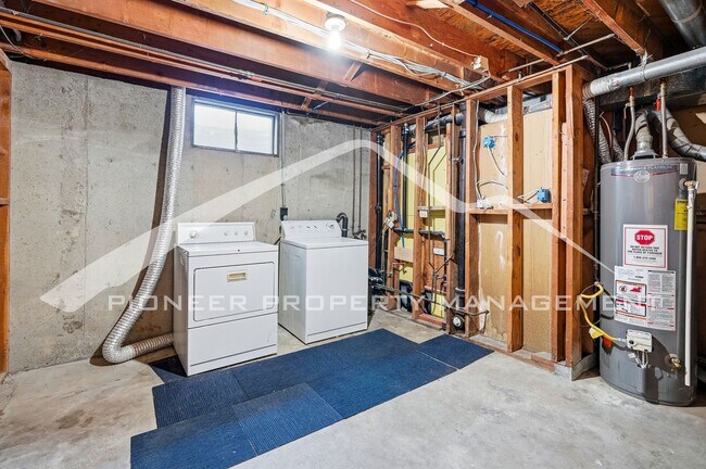 Building Photo - Spacious Home with Washer/Dryer and Storage Shed