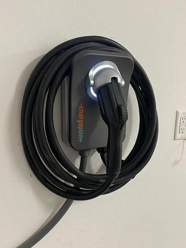 Building Photo - 820 E Ashurst Dr