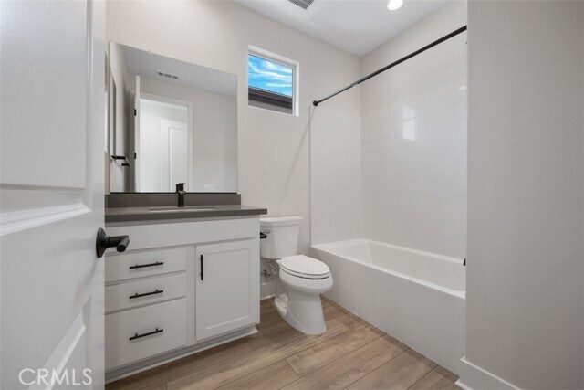 Building Photo - 9355 Astor