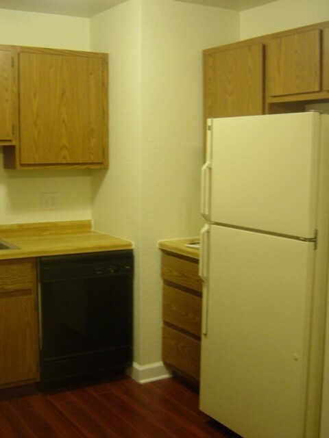 Building Photo - 2500 S Kerry Ln