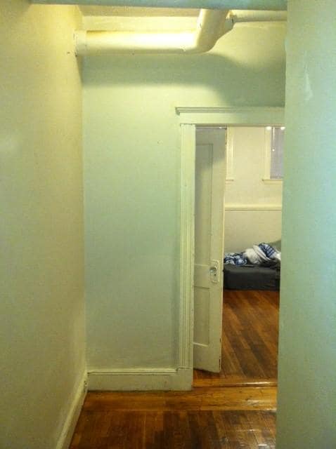 Building Photo - bedroom in Boston MA 02135