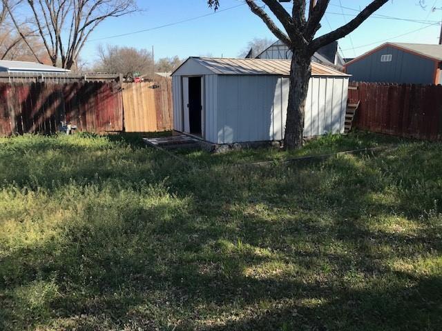 Building Photo - 5234 Burbank Dr