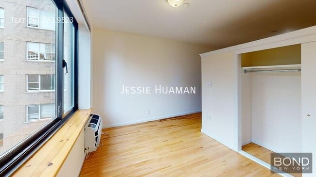 Building Photo - 1570 First Ave -4GH