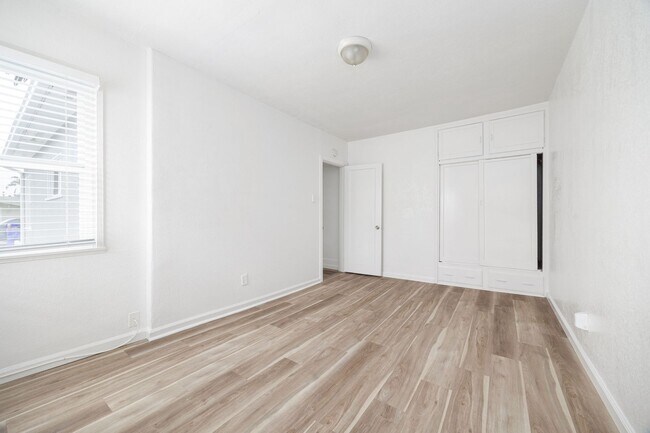Building Photo - Cozy 2bed/1bath in Normal Heights now avai...
