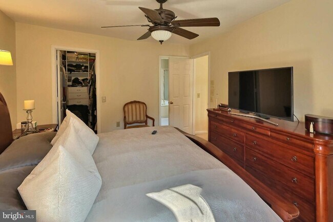 Building Photo - 1501 Silverado Ct