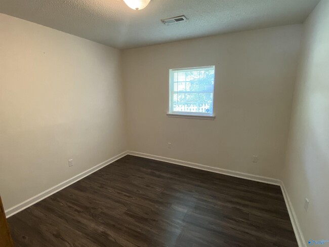 Building Photo - 4801 Padgett Dr