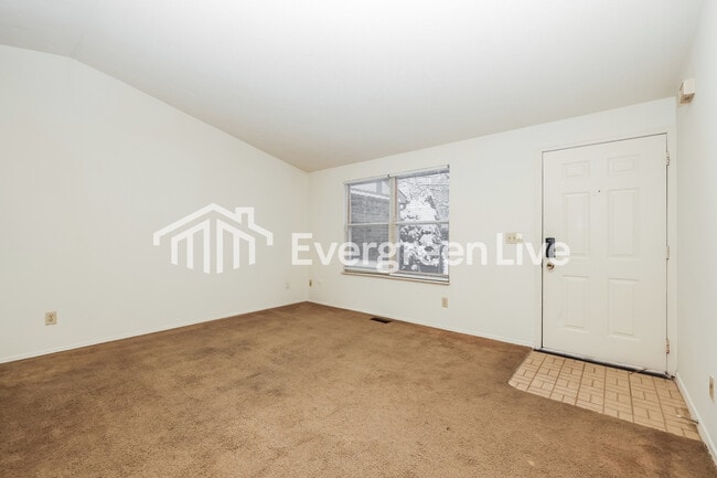 Building Photo - 6376 Greenfield Way