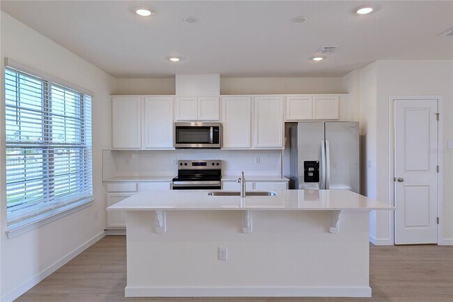 Building Photo - 18123 Cider Ml Ln