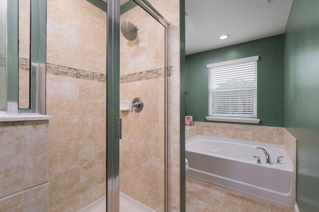 Building Photo - 127 Adelanto Ave