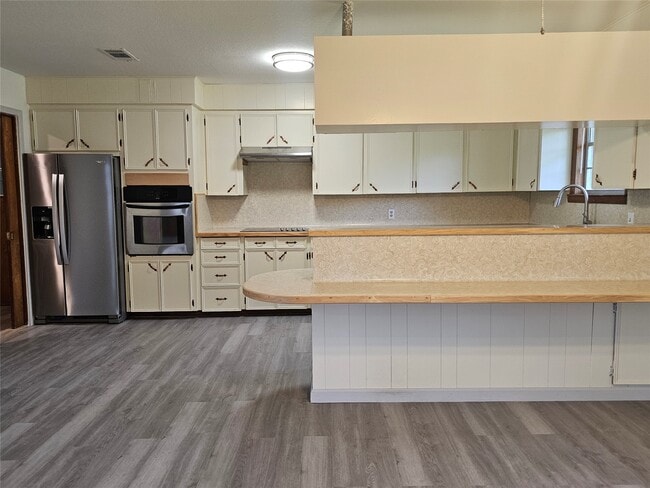 Building Photo - 2605 B F Terry Blvd