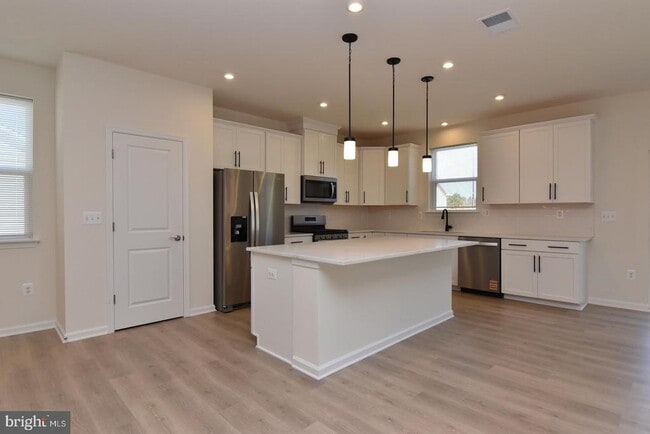 Building Photo - 24700 Michael Isler Ave