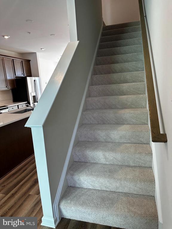 Building Photo - 3404 Whippitt Wy