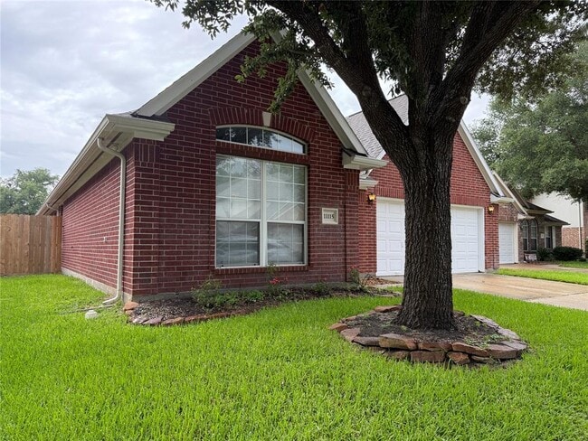 Building Photo - 11115 Creekline Green Ct