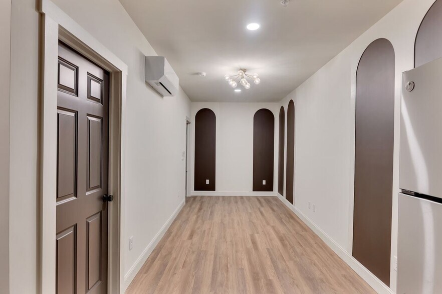 Building Photo - 36 Pawling Ave