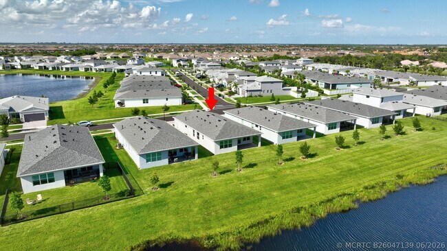 Building Photo - 12712 SW Eleanor Dr