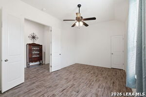 Building Photo - 12049 White River Dr