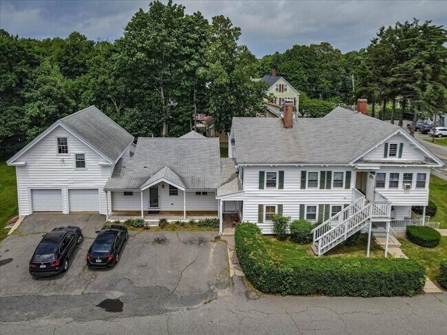 Building Photo - 84 Pearl St