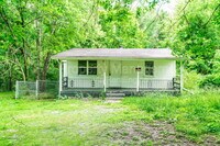Building Photo - 11244 Yarnell Rd